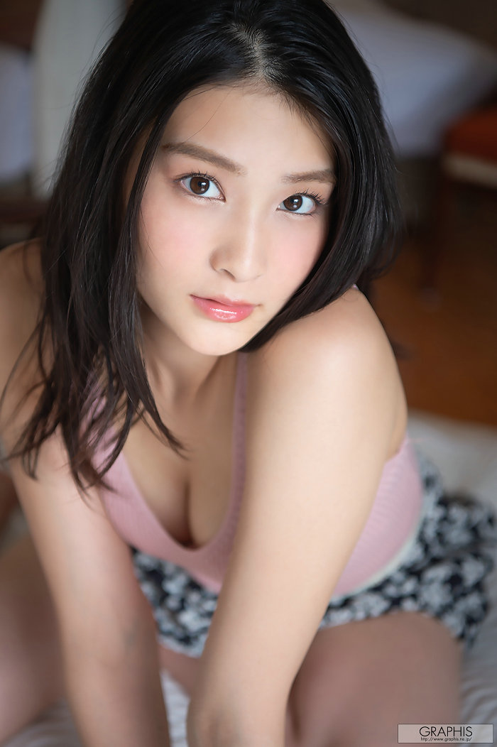 [Graphis Gals] NO.436 Suzu Honjo 本庄鈴 A NEW STAR!