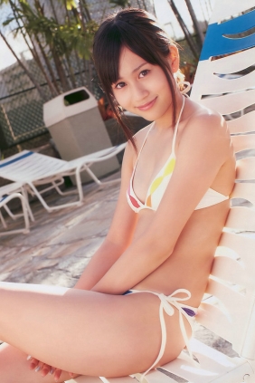 [Weekly Playboy] 2010 No.10 前田敦子 秋山莉奈 エリナ 佐藤寛子 AKB48