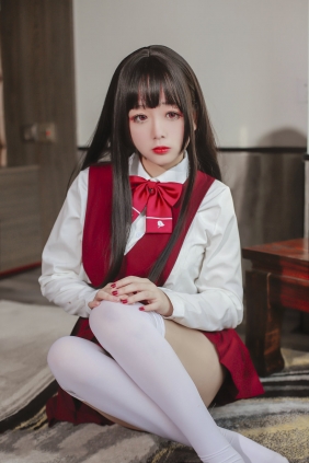 Cosplay日奈娇 - JK少女红裙 [28P-276MB]